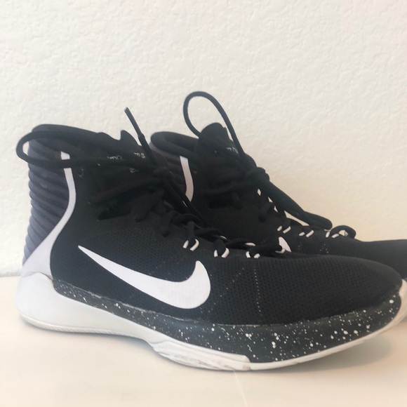 Nike Shoes - NIKE PRIME HYPE DF Black size 7 Like New